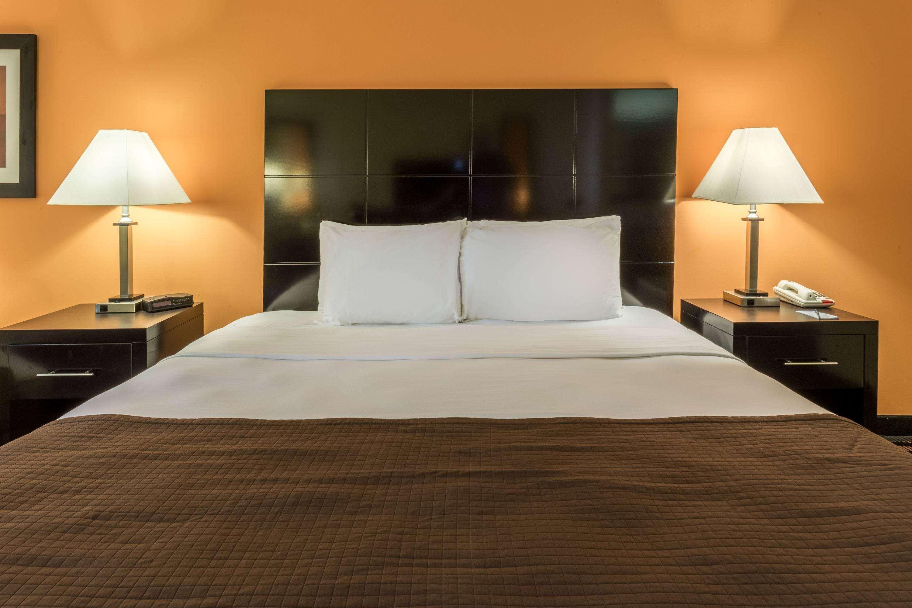 Americinn By Wyndham Streator Eksteriør bilde